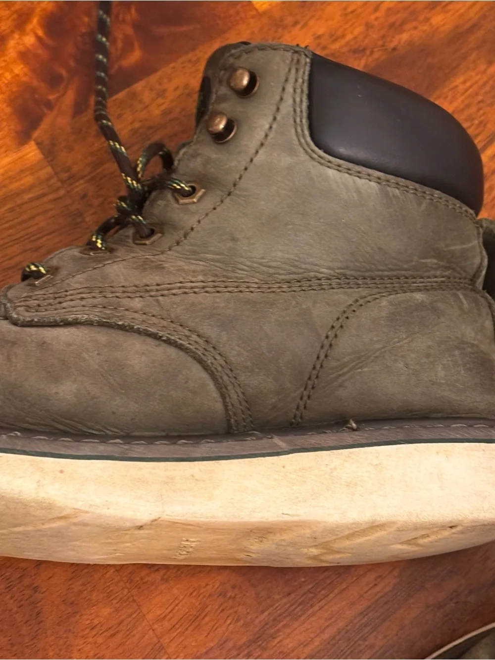 John Deere by Skechers Olive Green Leather Moc Toe Men's Boots size 8.5